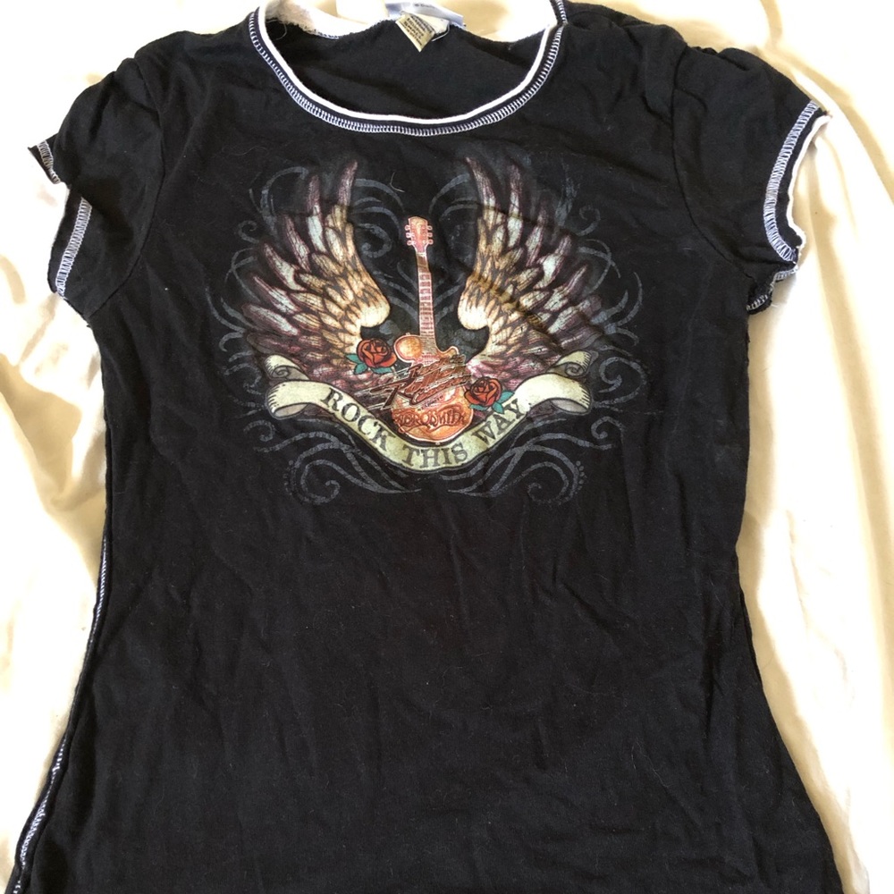 Disney tee - Picture 1 of 3